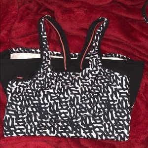 Lululemon size 6 work out top